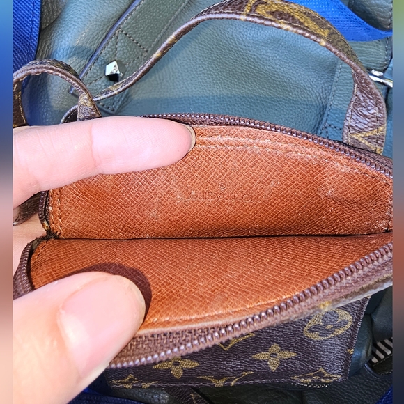 Louis Vuitton Monogram LV vintage cash/card holder retro zip closure unisex - Picture 5 of 6